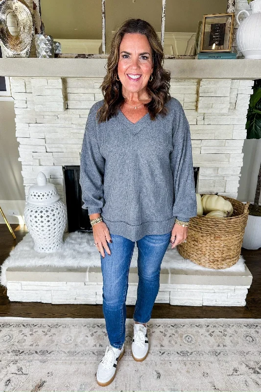 Luxury Fashion Discounts The Lainey Soft V Neck Ribbed Top in Charcoal