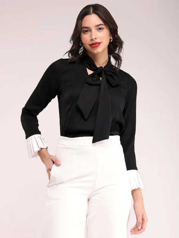 Don't Miss Out On These Must-Have Deals Tie-Up Neck Colour Block Top - Black