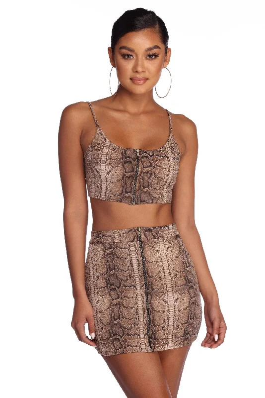 Massive Savings Set Me Up In Snake Top