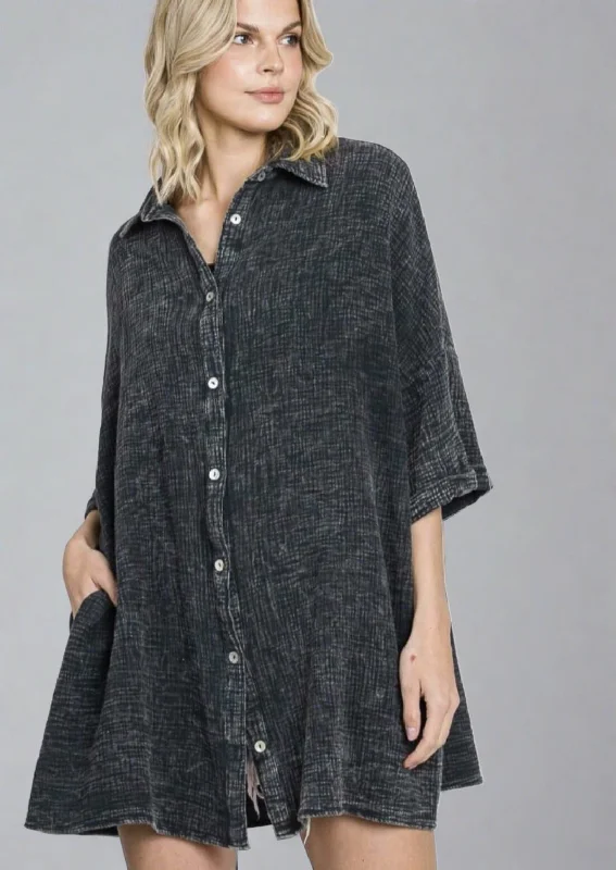 Best-Sellers Boyfriend Slouchy Gauze Top in Washed Black Made in USA