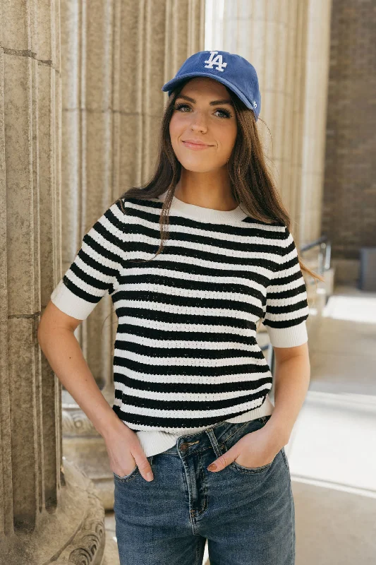 Casual Fashion Mikelle Top-Black/Ivory