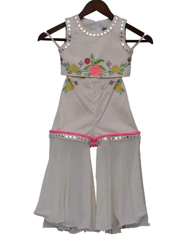 Modern Chic Discounts Pre-Order: White Embroidery Top with Pant