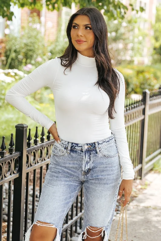 Elegant Designs At Reduced Prices Crisp Air Mock Neck Top - Ivory - FINAL SALE