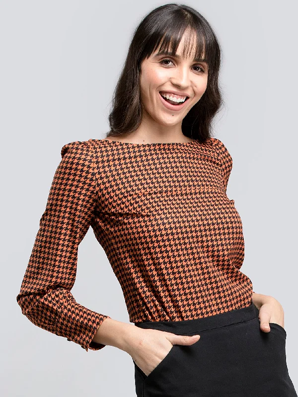 End-Of-Week Clearance Event Boat Neck Houndstooth Print Top - Orange and Black