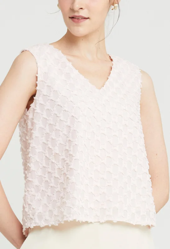 Unbeatable Prices On Best-Selling Items Quinn Textured Top