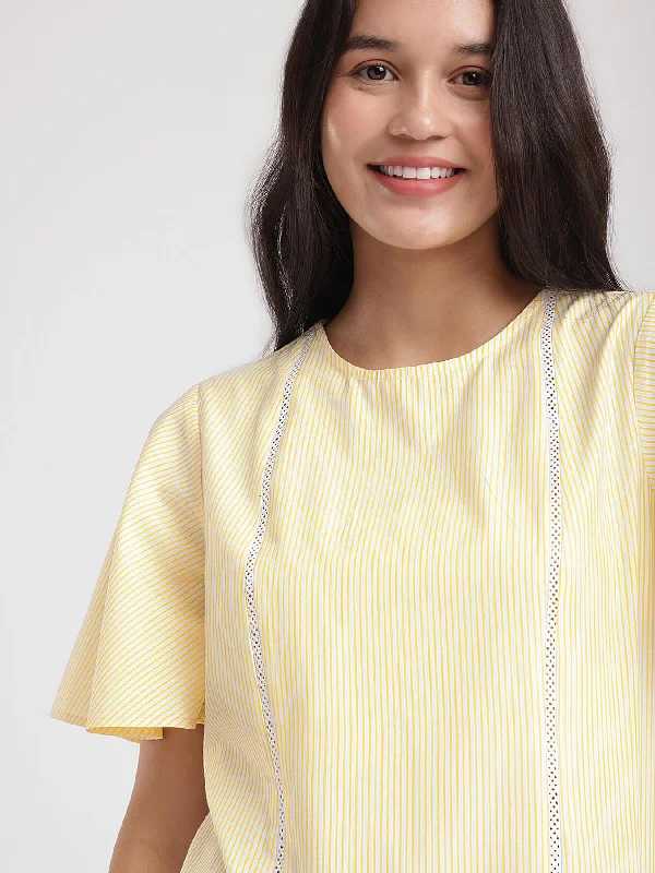 Edgy Fashion Deals Cotton Lace Detail top - Yellow And White