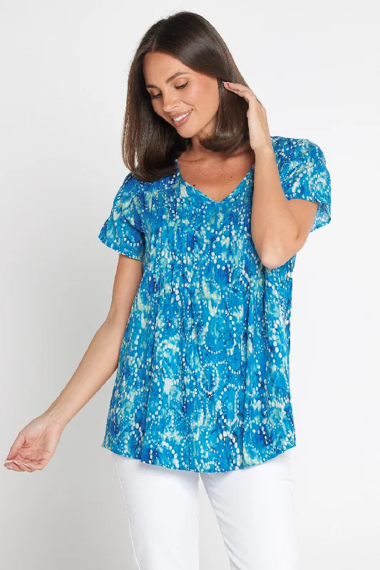 Stock Up And Save Before The Sale Ends Carmody Cotton Top - Ocean Blue Bubbles