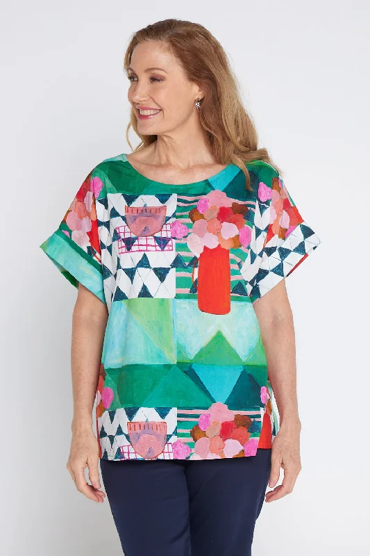 Sleek Style Discounts Private Universe Top - All Over Green Print