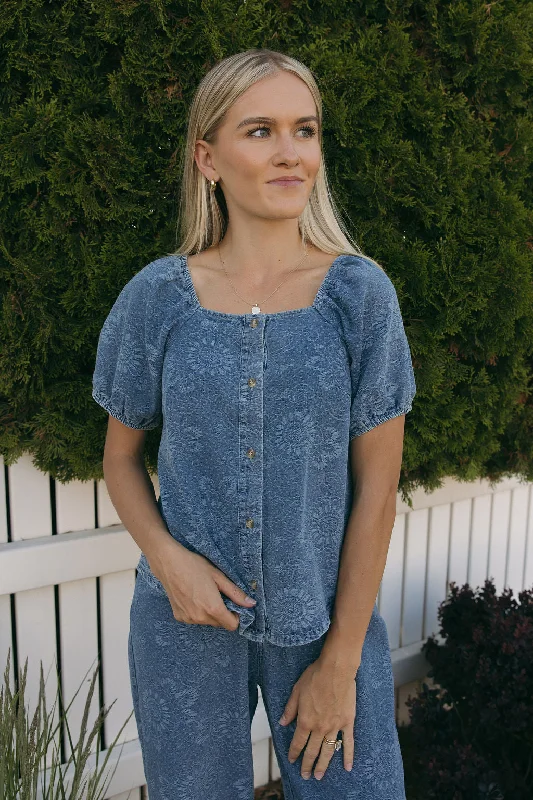 Massive Savings On New Arrivals Tess Top-Denim