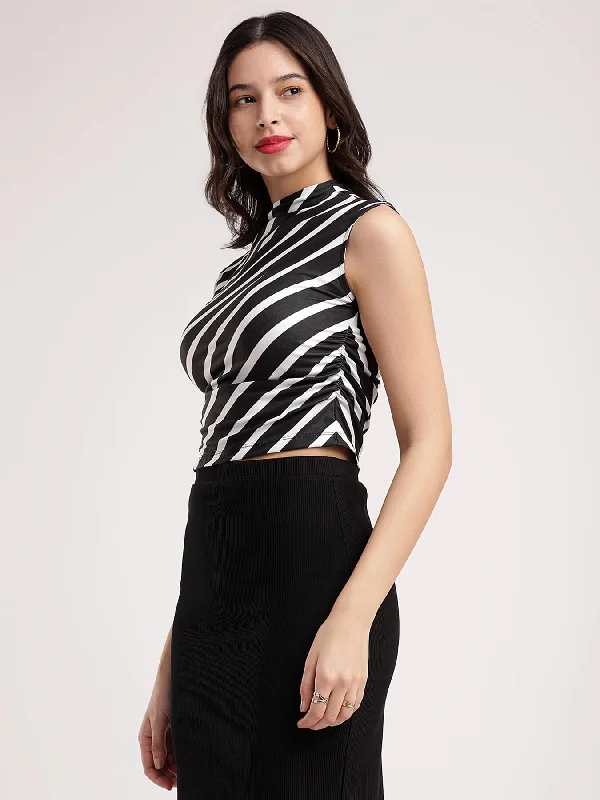 Fashion Sale Gathered Detail Top - White And Black